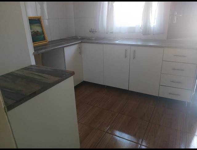 5 bed property for sale in RIDGEWAY